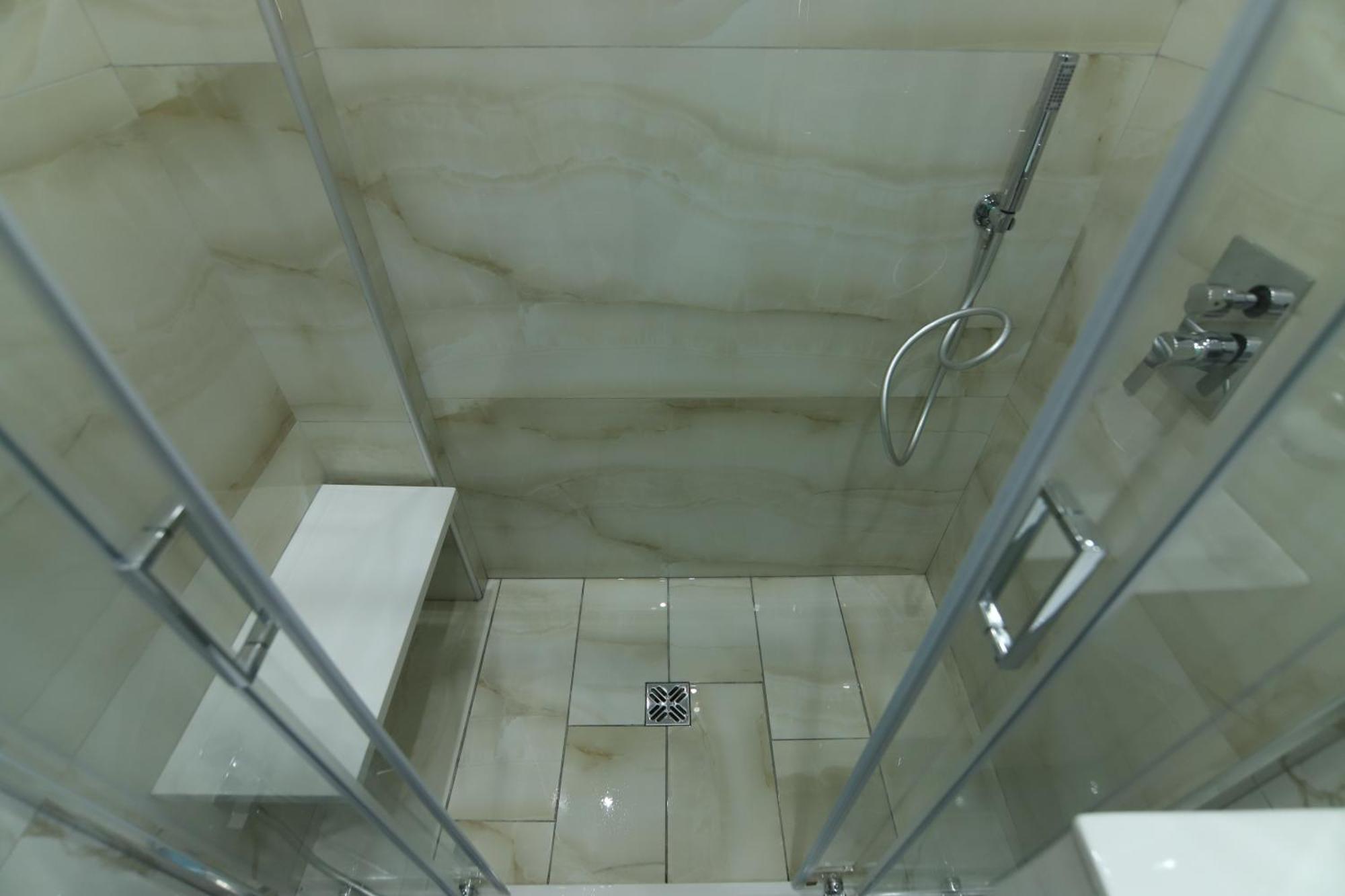 Regina House Apartment Наполи Екстериор снимка