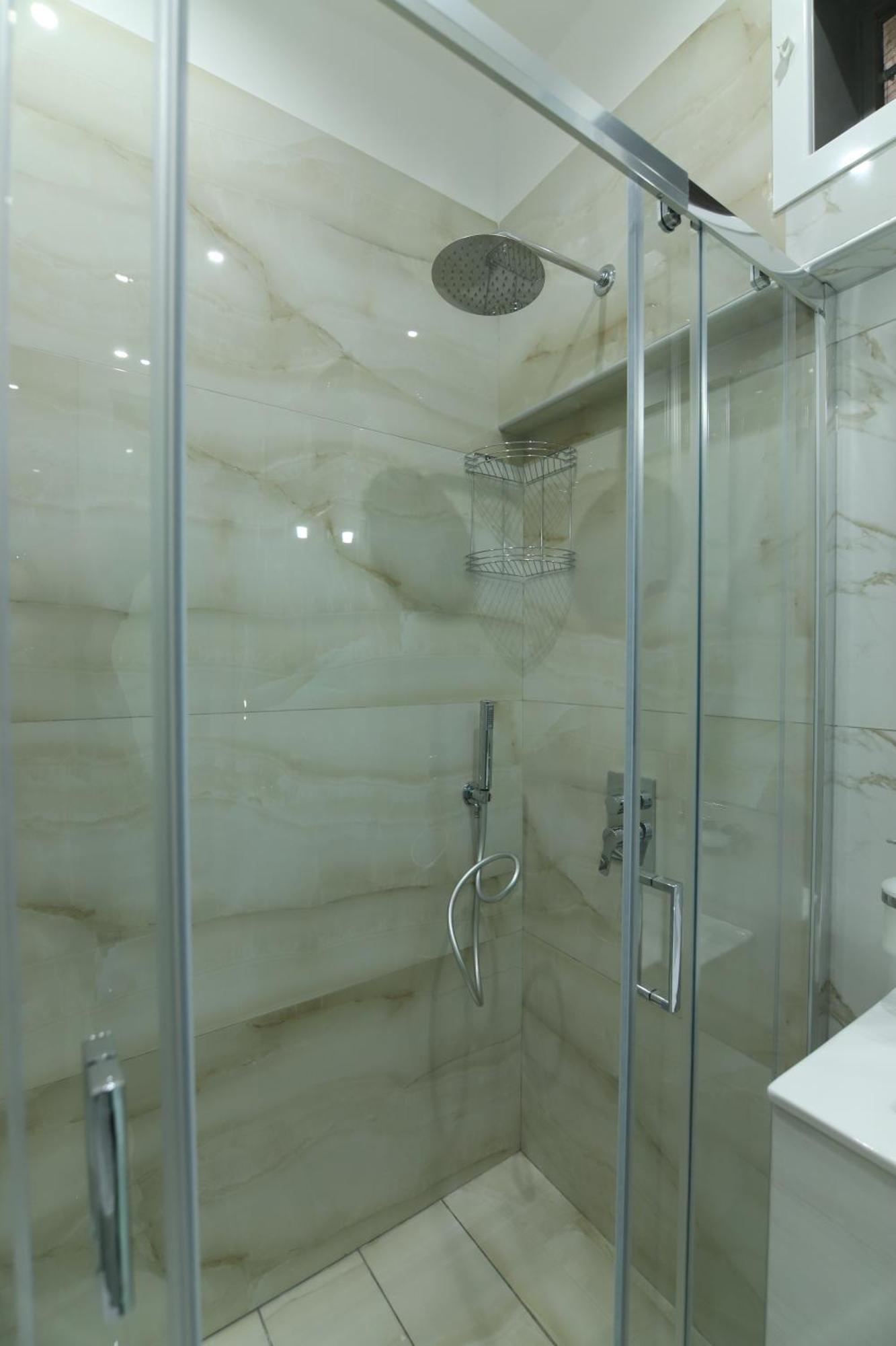 Regina House Apartment Наполи Екстериор снимка